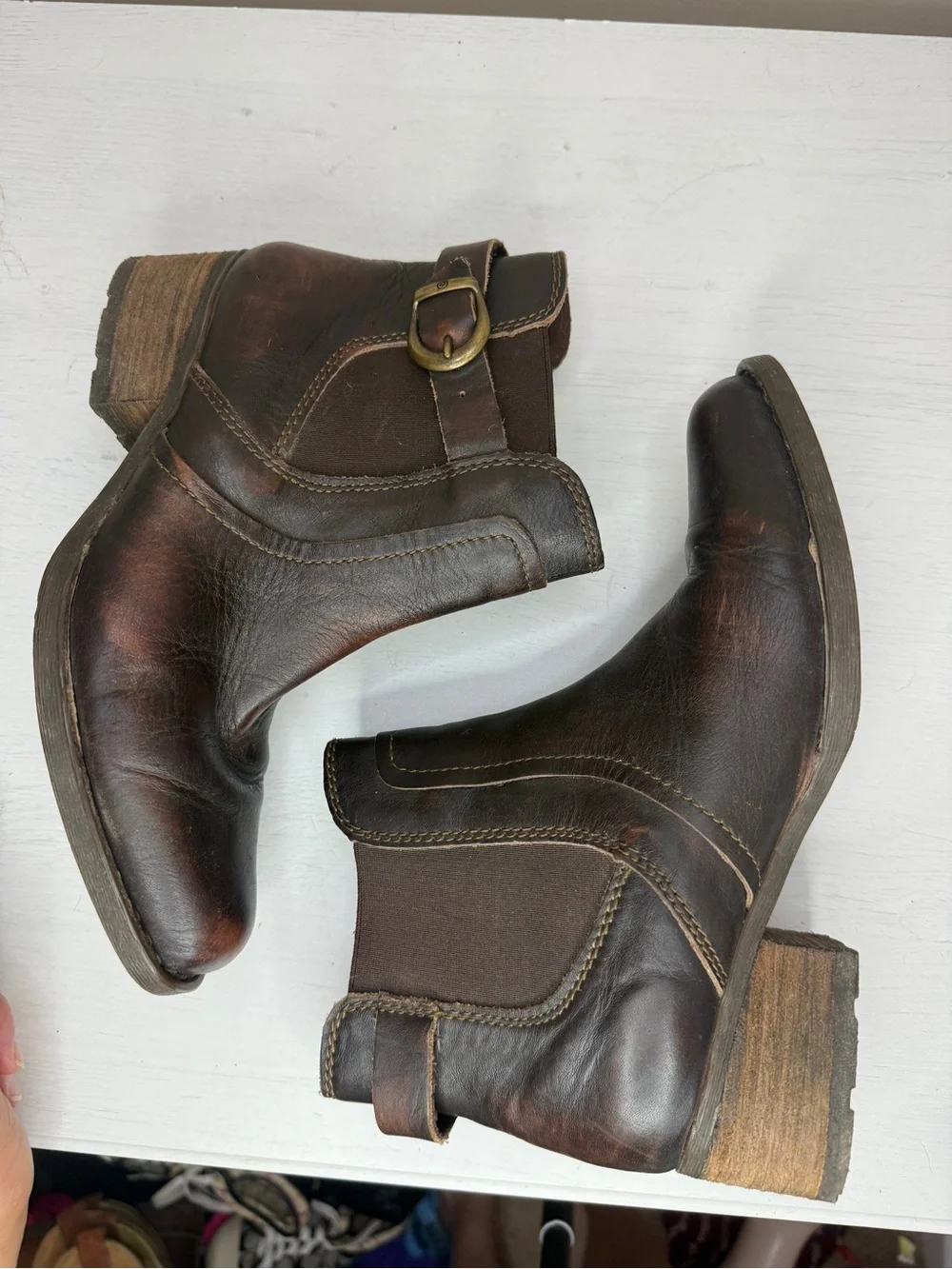 Born leather boots